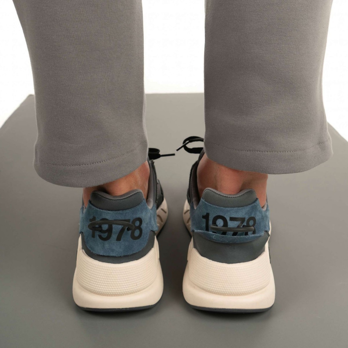 Кросівки Diesel S-Serendipity LC Steel Gray/Dark Shadow — купити в